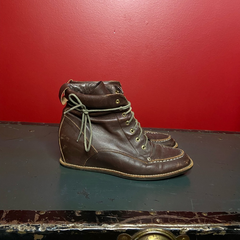 VINTAGE 2 inch leather wedge bootie